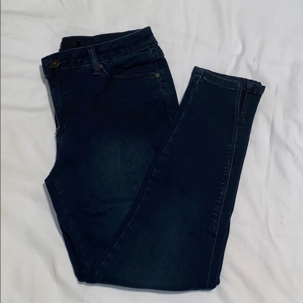 HARPER dark denim crop jean